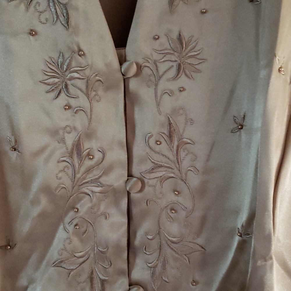 Laura Scott ~ Gold Blouse